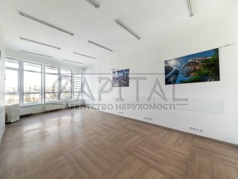коммерческая по адресу Кловский спуск, 7