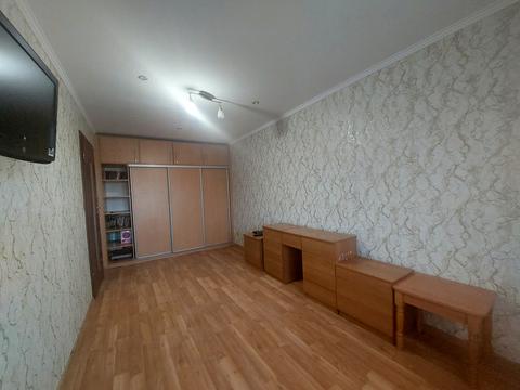 квартира за адресою Олександра Довженка вул., 8