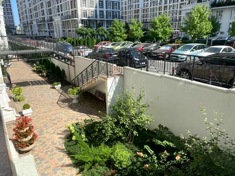 комерційна за адресою Михайла Максимовича вул. (Онуфрія Трутенка), 24-В