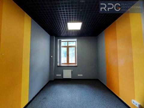коммерческая по адресу Верхній Вал ул., 10