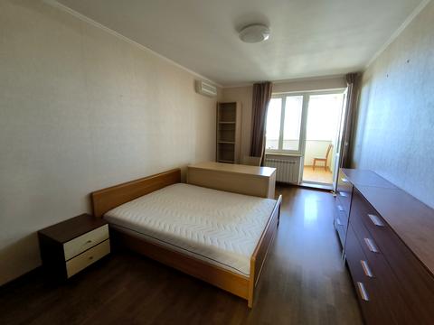 квартира за адресою Голосіївський просп. (40-річчя Жовтня), 68