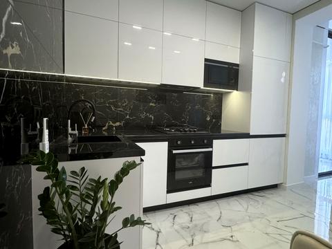 квартира за адресою с. Новосілки, Миру вул., 2-А