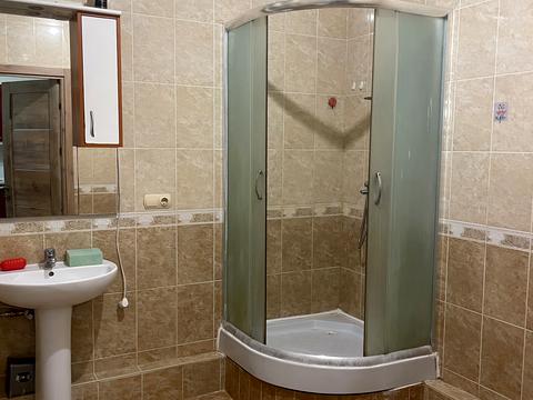 квартира за адресою Середньофонтанська вул., 19в
