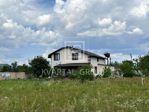 дом по адресу Жовтнева