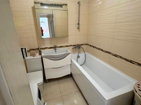 квартира за адресою Зарічанська вул., 9
