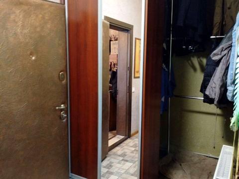 будинок за адресою Броварська