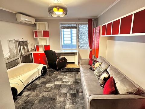 квартира за адресою Йорданська вул. (Лайоша Гавро), 1