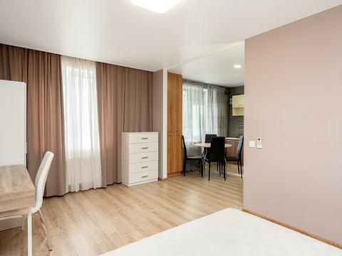 квартира за адресою Курсанта Єськова вул., 26