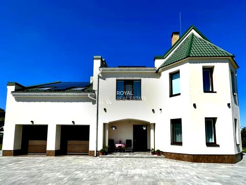 дом по адресу  ул.