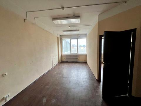 комерційна за адресою Набережна Заводська вул., 7