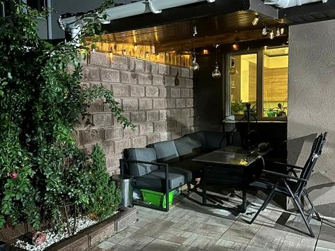 будинок за адресою Центральна вул.