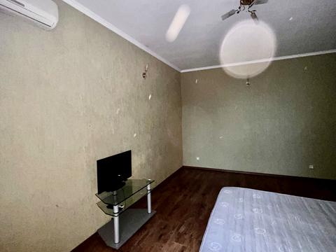 квартира за адресою Середньофонтанська вул., 19в