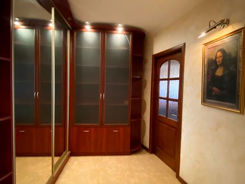 квартира за адресою Ревуцького вул., 5