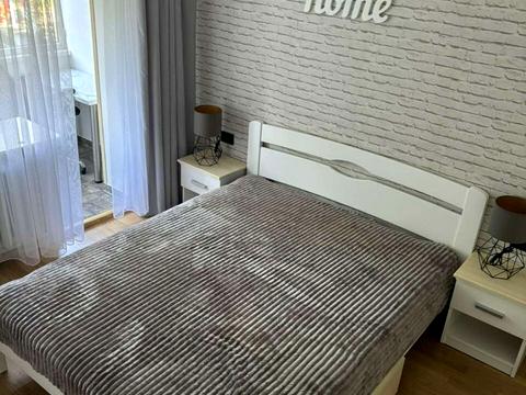 квартира за адресою Наукова вул., 44