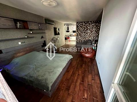 квартира за адресою Михайла Максимовича вул. (Онуфрія Трутенка), 3-Д