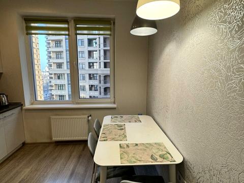 квартира за адресою Генуезька вул., 3б