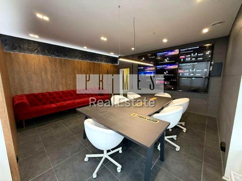 коммерческая по адресу Кловский спуск, 7