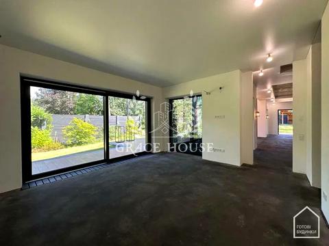 дом по адресу Плютовская ул.