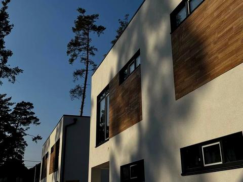 будинок за адресою Івана Карпенка-Карого вул.