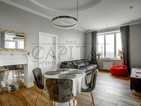 квартира за адресою Микільсько-Слобідська вул., 1