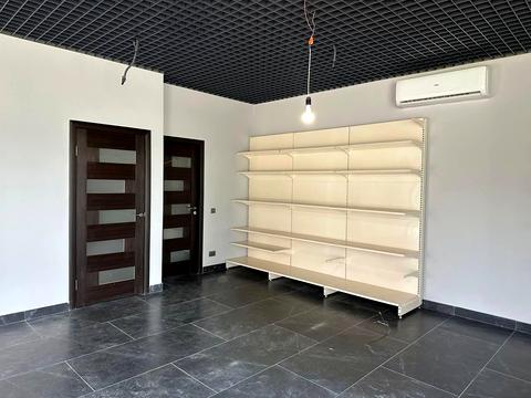 комерційна за адресою Бастіонна вул., 1