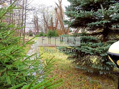дом по адресу Вышгородская ул.