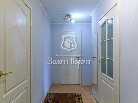 квартира за адресою Володимира Висоцького бульв., 6