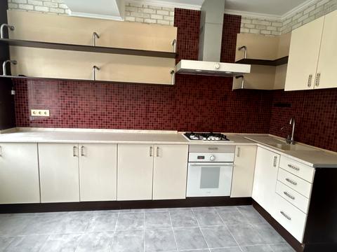 квартира за адресою Богдана Хмельницького бульв., 4