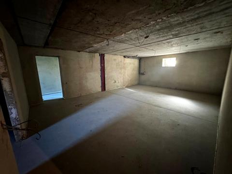 будинок за адресою Весняна вул.