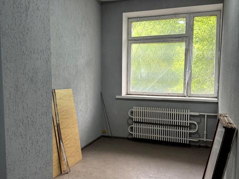 комерційна за адресою Незалежності вул. (Титова), 18-А