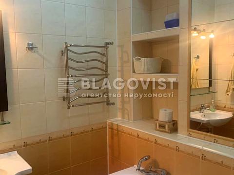 квартира за адресою Почайнинська вул., 70
