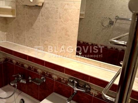 квартира по адресу Анны Ахматовой ул., 15