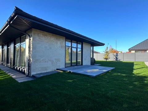 дом по адресу Іванковичі