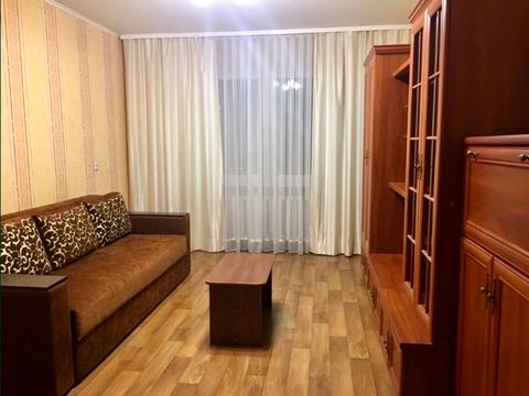 квартира за адресою Григорія Ващенка вул., 1