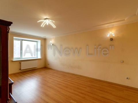 квартира за адресою Свободи просп. (Прокоф'єва), 46