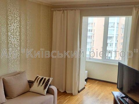 квартира за адресою Раїси Окіпної вул., 5