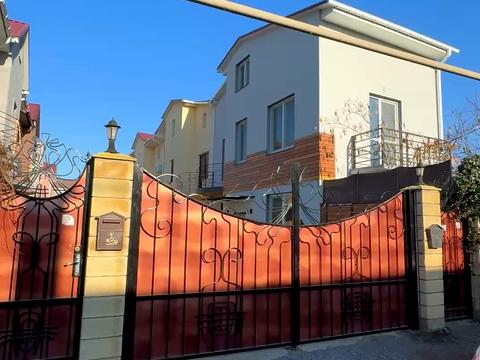 будинок за адресою Садова, 1/16г