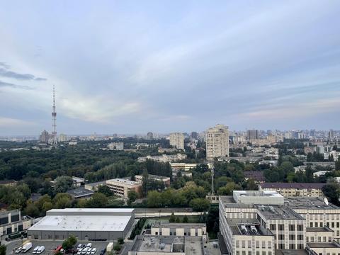 квартира за адресою Авіаконструктора Ігоря Сікорського вул. (Танкова), 4-Б