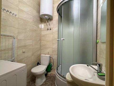 квартира за адресою Владислава Бувалкіна вул. (Бочарова Генерала), 5