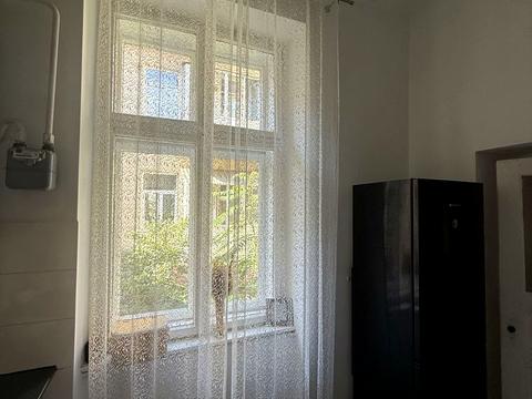 квартира по адресу Дорошенка ул., 12