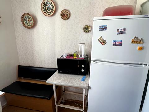 квартира за адресою Ревуцького вул., 18