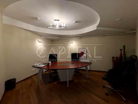 коммерческая по адресу Оболонская набережная ул., 7