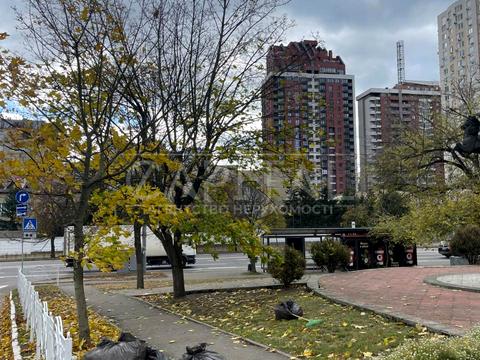 комерційна за адресою Фрометівська вул., 2