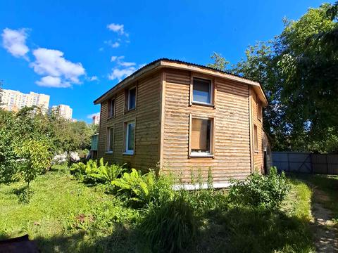 будинок за адресою Київ, Садова 138, 67