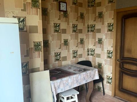 квартира за адресою Космічна вул., 6