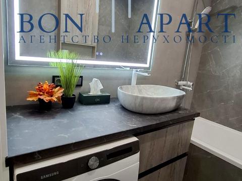 квартира за адресою Молодіжна вул., 10