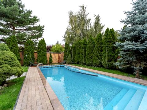 будинок за адресою святкова