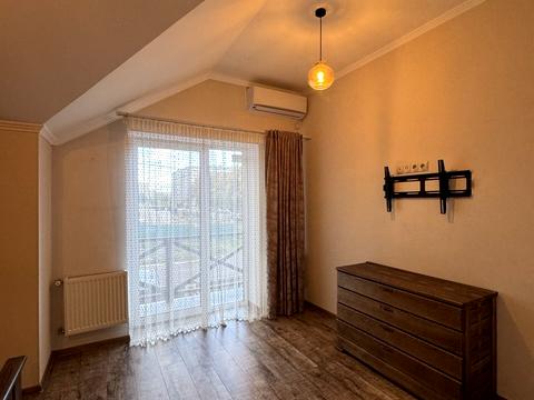 будинок за адресою Олекси Тихого пров.