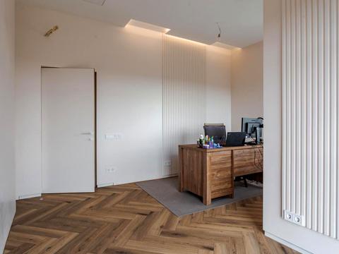 будинок за адресою с. Лісники, Захрестова вул.