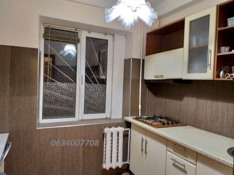 квартира за адресою Героїв полку "Азов" вул. (Маршала Малиновського), 32-Б